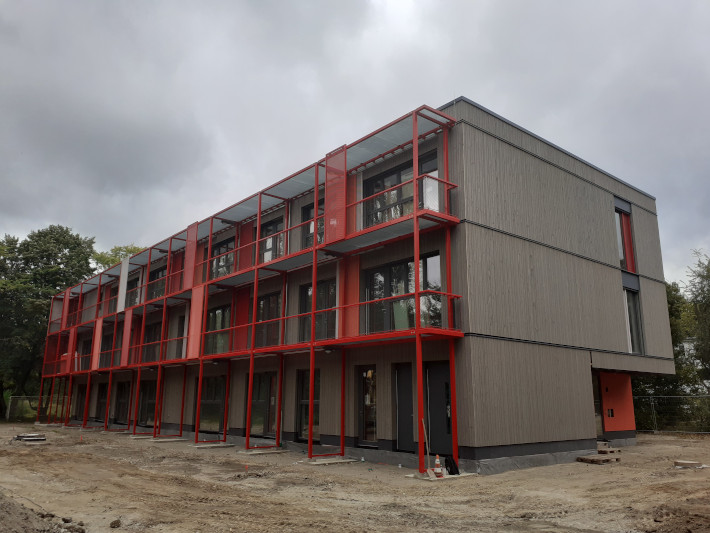 MOKIB Berlin, Leistung: GU-Leistung