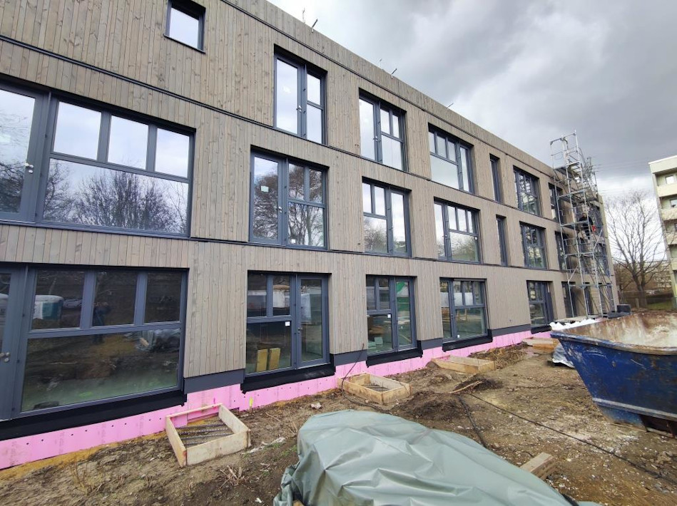 MOKIB Berlin, Leistung: GU-Leistung