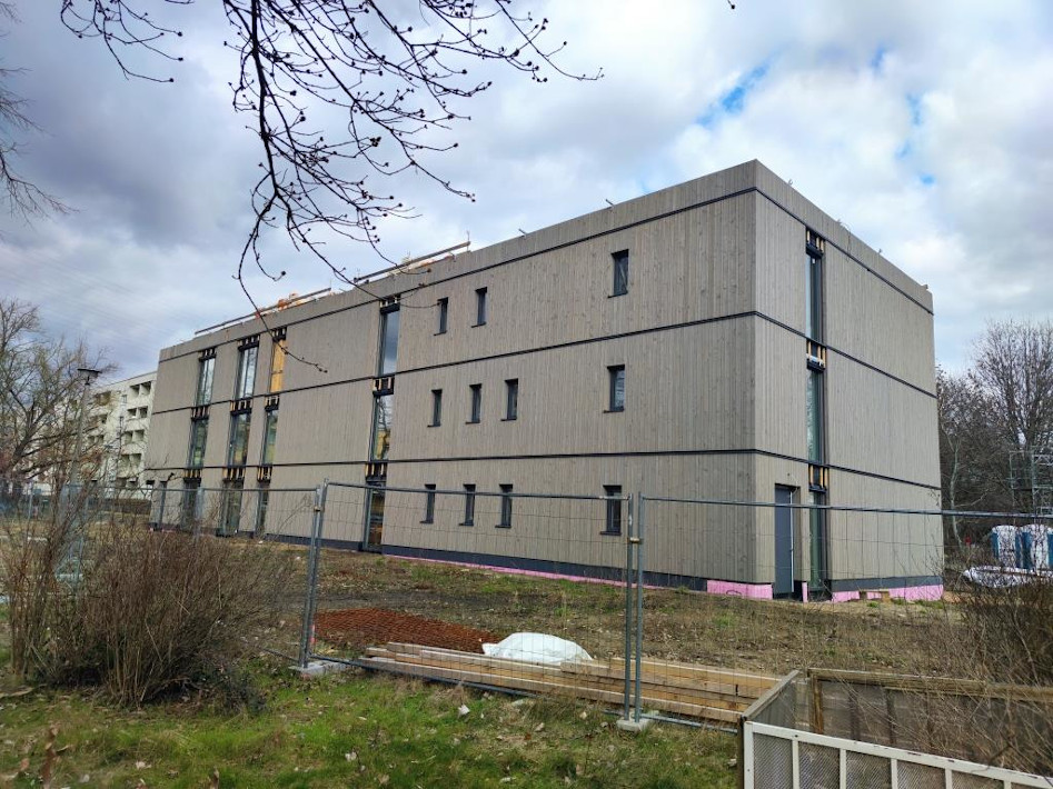 MOKIB Berlin, Leistung: GU-Leistung