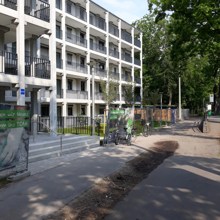 Riegelbauten Erlangen, Leistung: Geschlossene Gebäudehülle