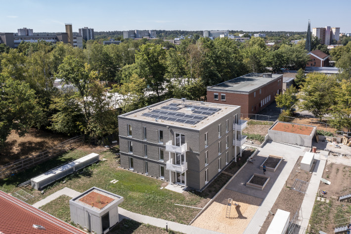 wbg Typenhaus, Leistung: Geschlossene Gebäudehülle, inkl. Betonbau & Dachdecker