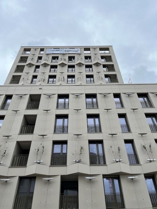 Spinelli Hochpunkt, Leistung: Lieferung Außenwände in Holztafelbauweise