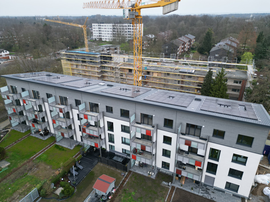 Jakob-Kneip-Straße, Leistung: Serielle Ausstockung