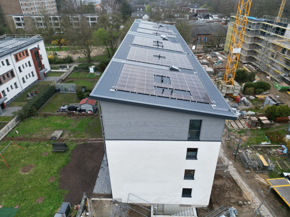 Jakob-Kneip-Straße, Leistung: Serielle Ausstockung