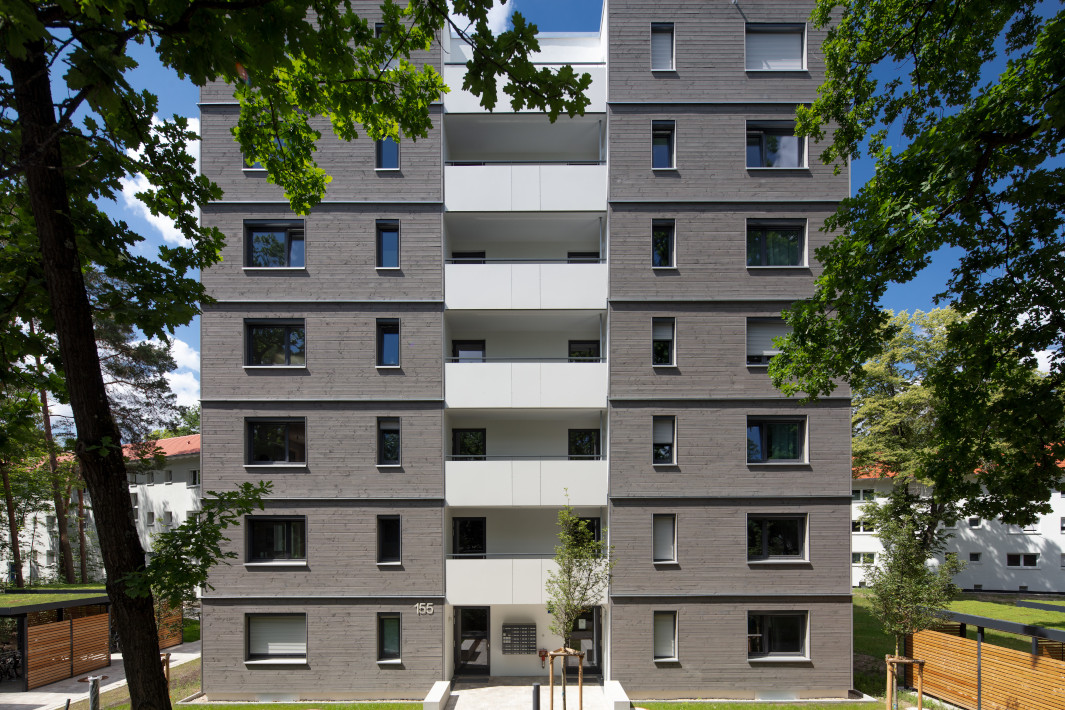 7-Geschosser Erlangen, Leistung: Geschlossene Gebäudehülle