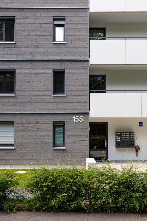 7-Geschosser Erlangen, Leistung: Geschlossene Gebäudehülle