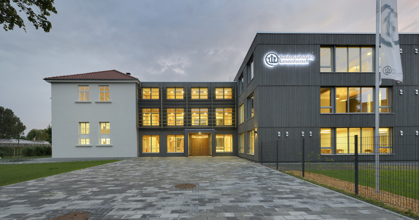 Niedersächisische Landesforsten – Braunschweig. Leistung: Schlüsselfertiger GU