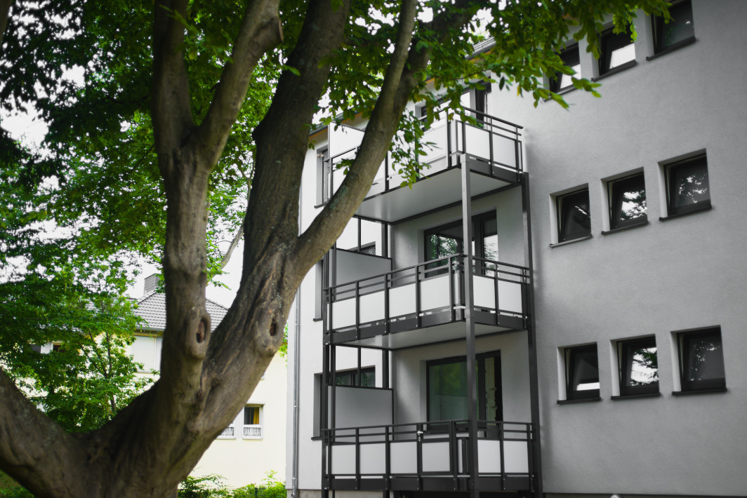 Katharinastraße, Leistung: Serielle Fassadensanierung