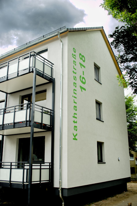 Katharinastraße, Leistung: Serielle Fassadensanierung