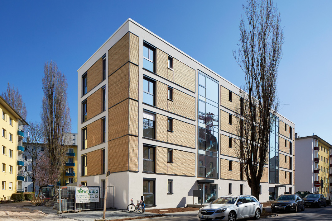 MFH Offenbach (5 Geschosser), Leistung: Geschlossene Gebäudehülle