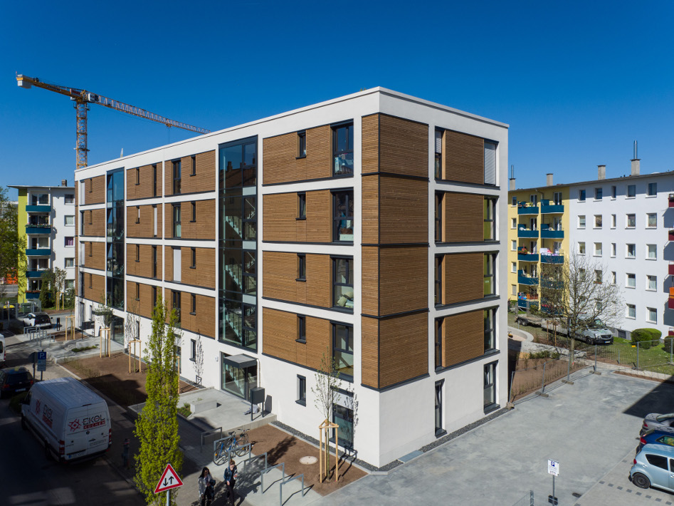 MFH Offenbach (5 Geschosser), Leistung: Geschlossene Gebäudehülle