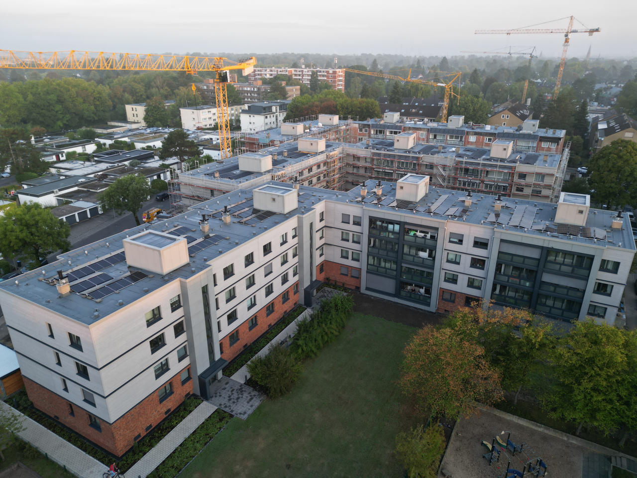 Corellistraße, Leistung: Serielle Fassadensanierung