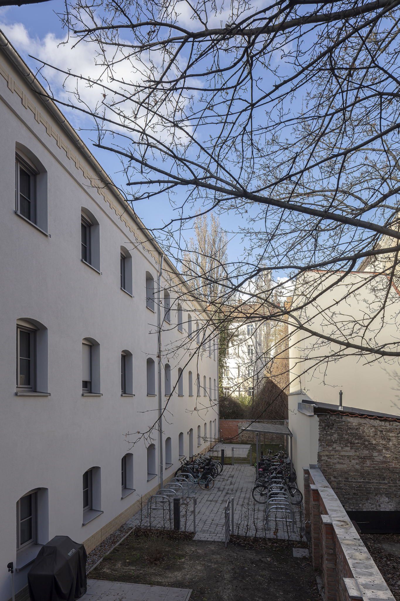 MFH Streustraße, Leistung: Geschlossene Gebäudehülle